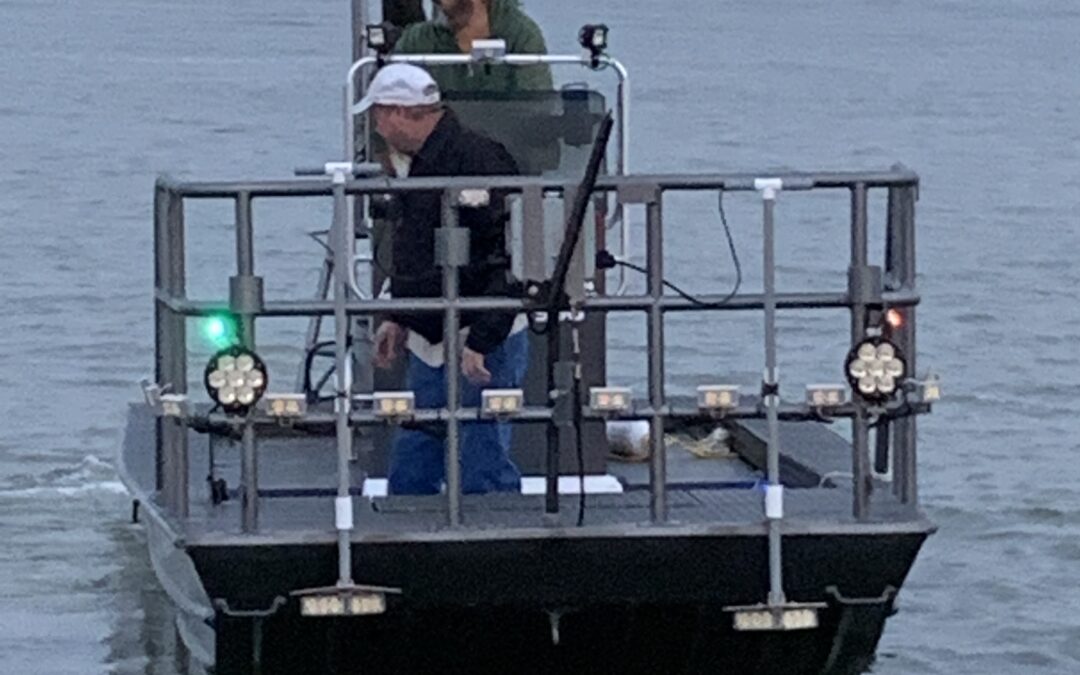 LED boat light mount